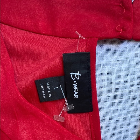 B Wear Y2K “Going Out” Red Ruffle Sleeveless Blouse. - Picture 4 of 13
